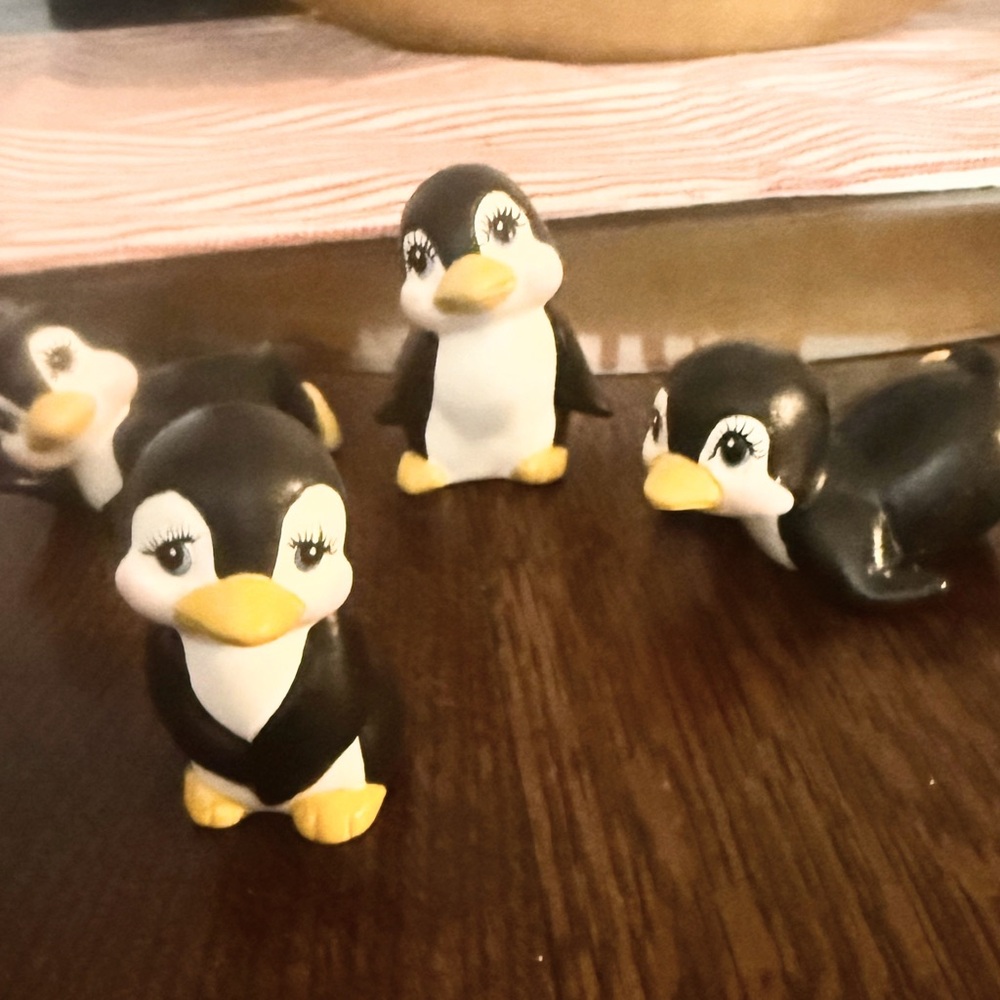 Charming Ceramic Penguin Figurines 2.5”